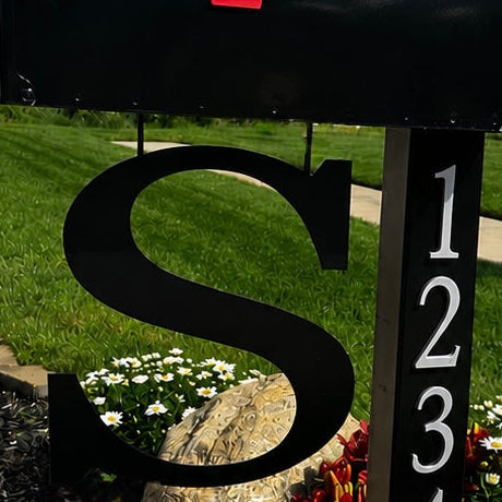 Hanging Mailbox Design - Individual